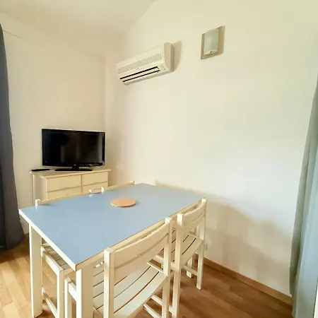 Hébergement de vacances Maison Lazor avec piscines idéal pour famille *